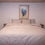 Modern 2br Apartment, Walk To & Harbour Στάβανγκερ