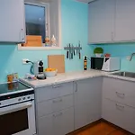 Modern 2br Apartment, Walk To & Harbour Στάβανγκερ
