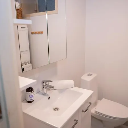 Modern 2br Apartment, Walk To & Harbour Ставангер
