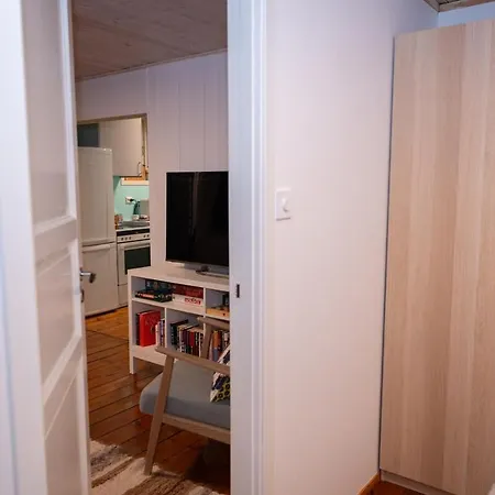 Modern 2br Apartment, Walk To & Harbour Lejlighed *